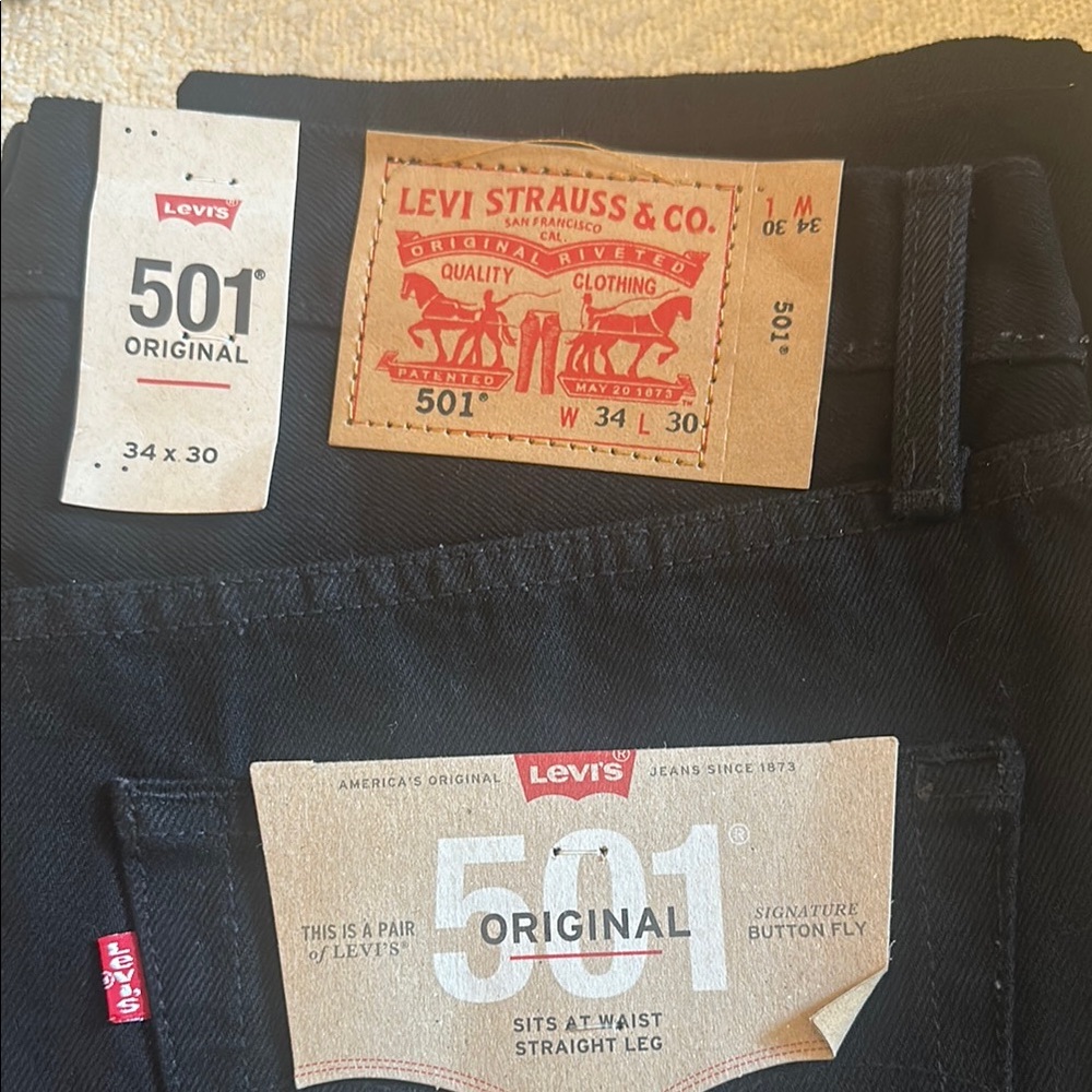 Levi's Black Straight Jeans Classic Style